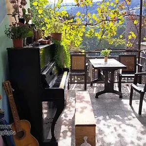 With A Terrace In Old Center Апартаменты Тбилиси
