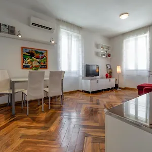 Lana Appartement Split